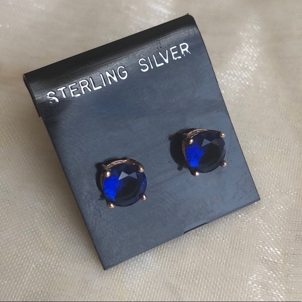 Blue Sapphire Studs🤩
